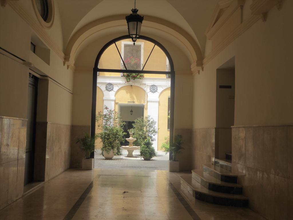 Hostal Huespedes Toledo Μαδρίτη Εξωτερικό φωτογραφία