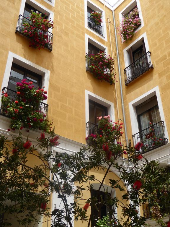 Hostal Huespedes Toledo Μαδρίτη Εξωτερικό φωτογραφία
